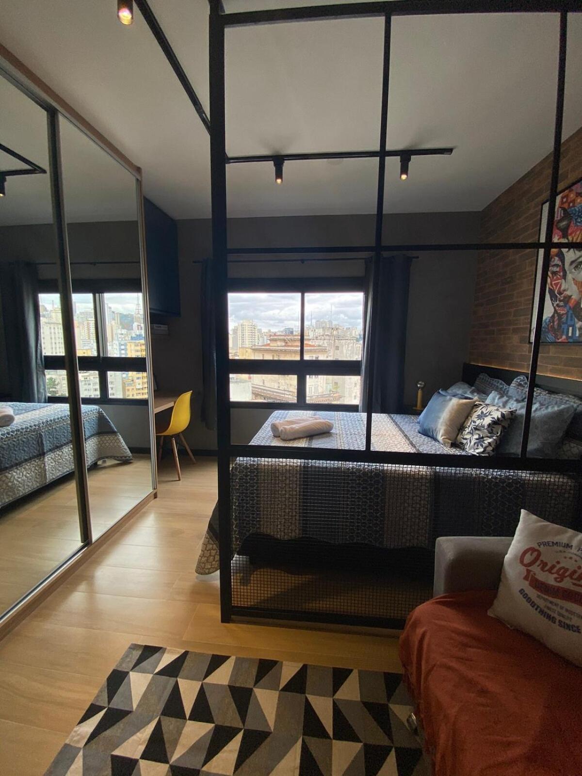 F1407 - 5 Stars: Industrial Loft Frei Caneca | Paulista Сан-Пауло Экстерьер фото