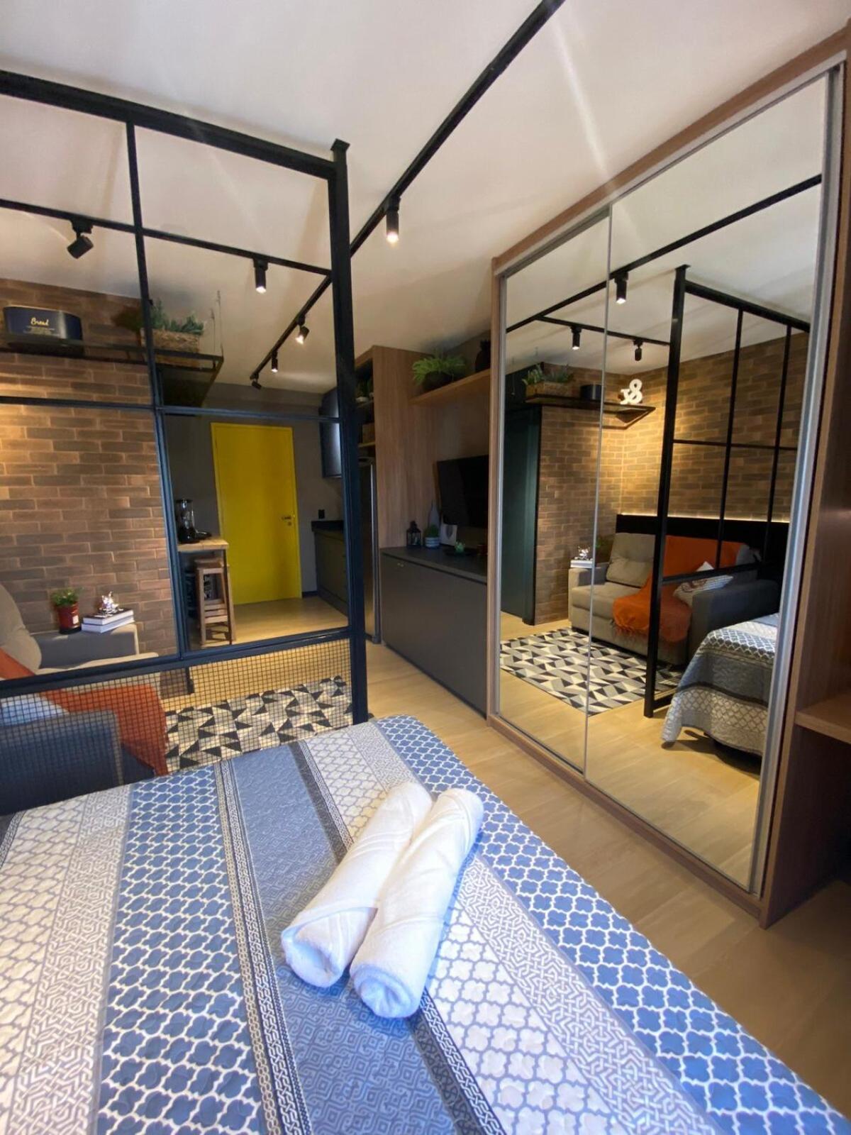 F1407 - 5 Stars: Industrial Loft Frei Caneca | Paulista Сан-Пауло Экстерьер фото